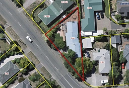 240 Lake Terrace Road, Shirley