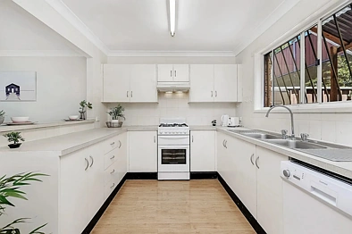 地址保密, Thornleigh, NSW 2120, 3房, 1浴, Townhouse