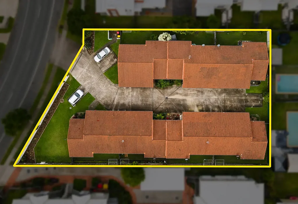 Deception Bay 14Habitaciones Calling for Contracts - Entire Block of 7 Units in Coastal Growth Corridor