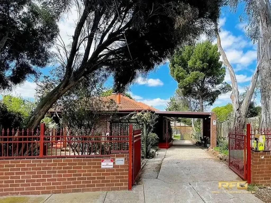 1 Karo Ct, Melton, VIC 3337