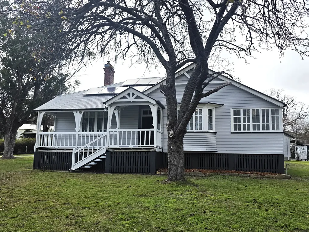 Stanthorpe 4Moenga CHARACTER, SPACE AND ELEGANCE IN THE HEART OF TOWN