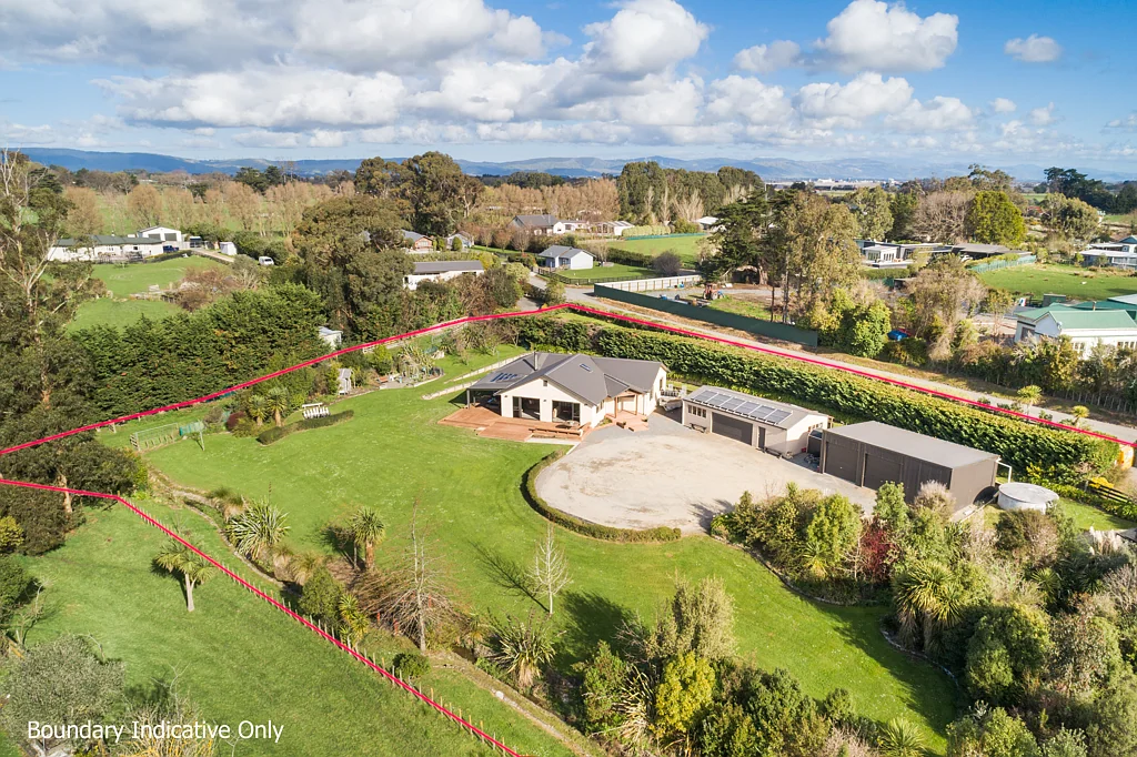 Bunnythorpe 3房  Car enthusiasts paradise! & stunning home.