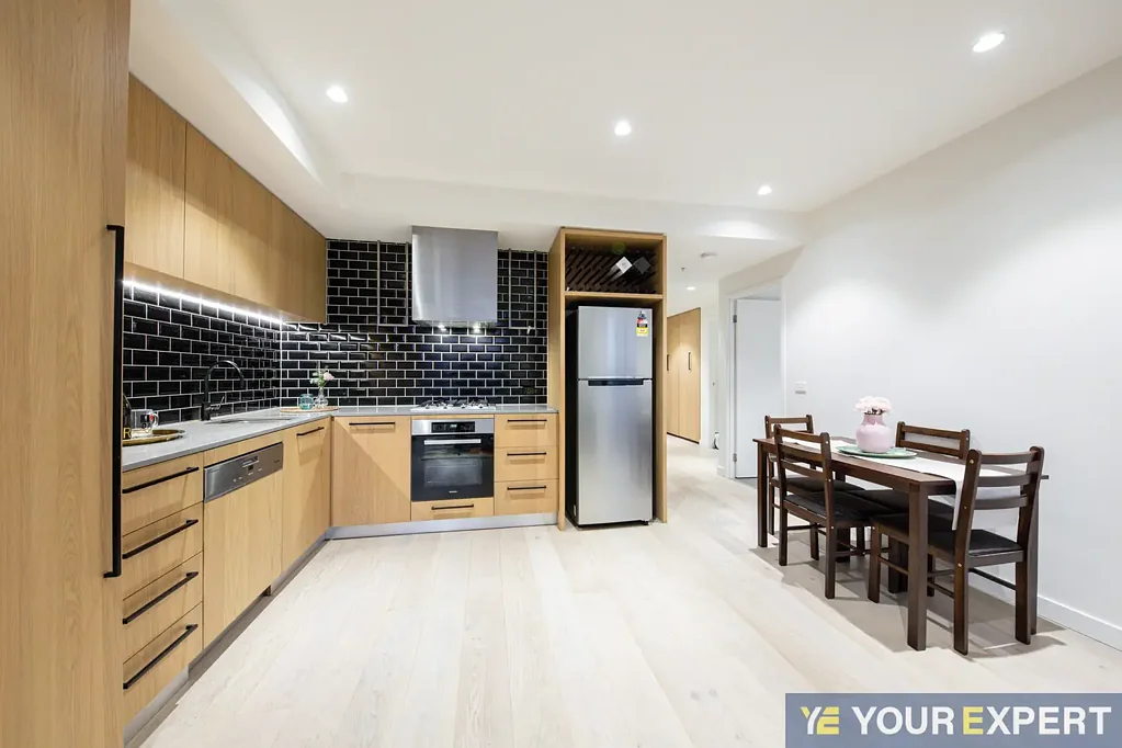 Richmond 2 Bedroom Best Views of Melbourne CBD