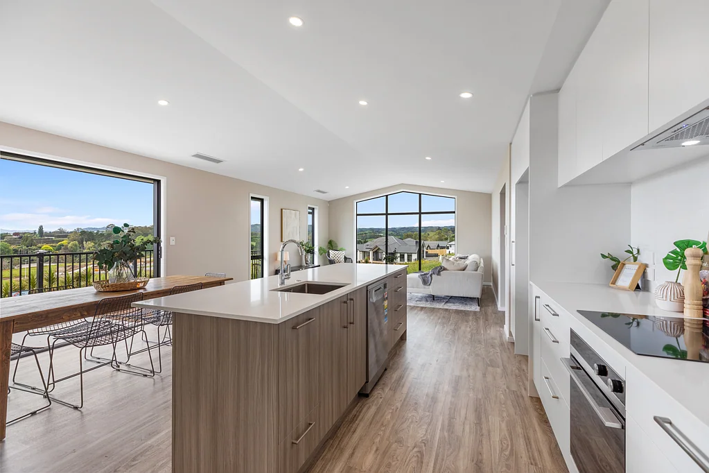 Omokoroa 4Moenga Elevated Living with Style