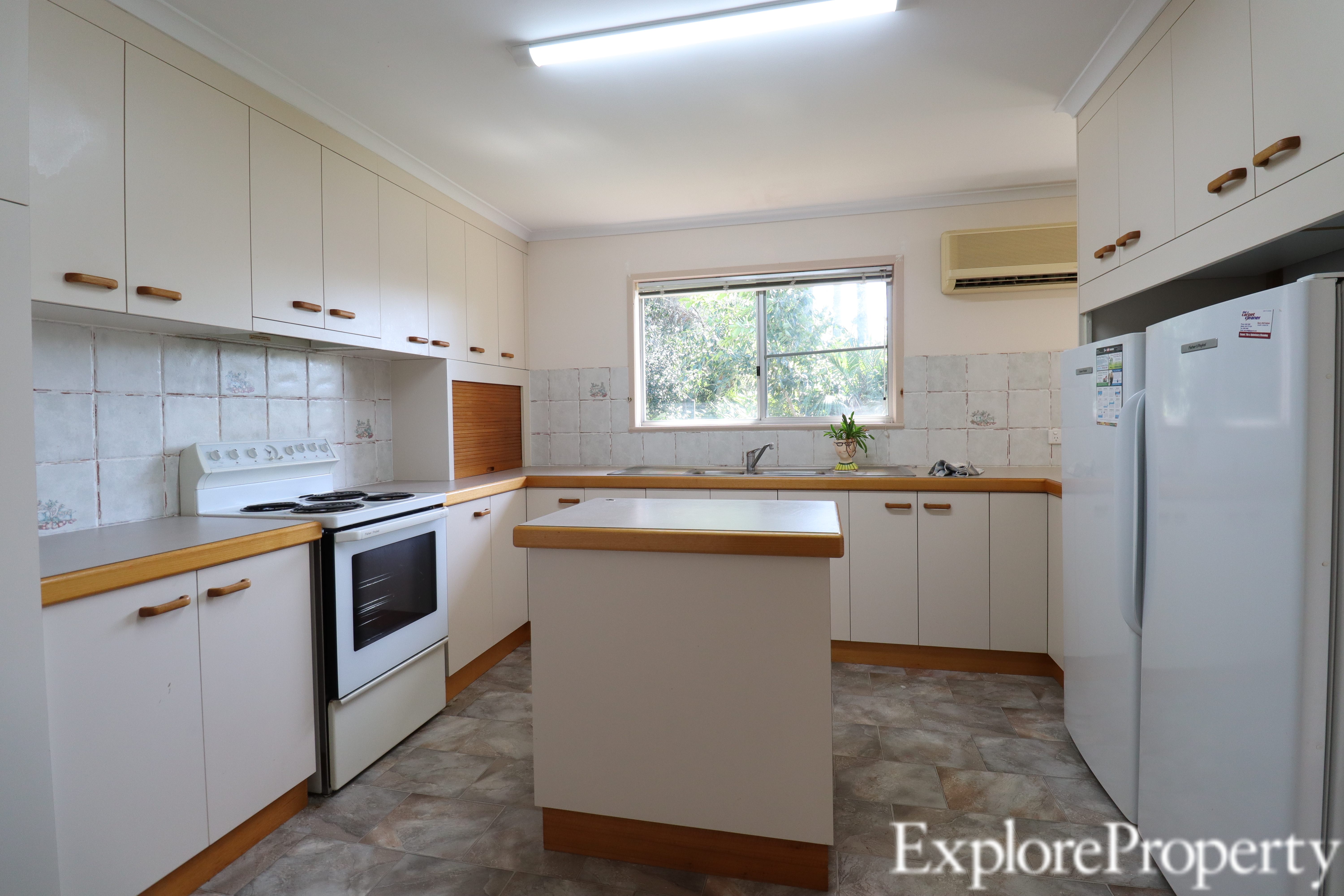 13 VAN ELDIK AV, ANDERGROVE QLD 4740, 0 Schlafzimmer, 0 Badezimmer, House