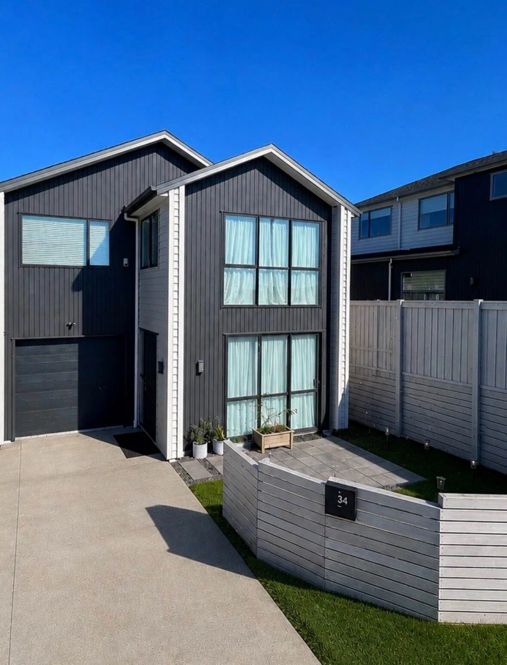 Executive Living with Two Master Ensuites