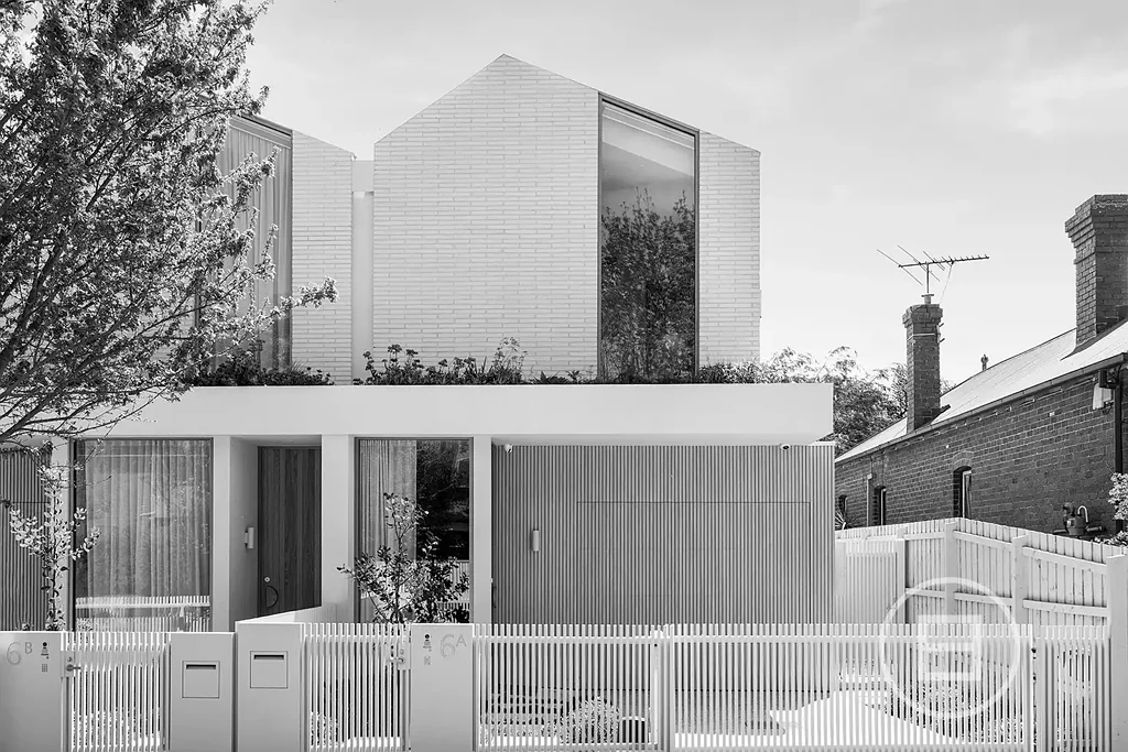 6A Gordon Avenue, Elwood, VIC 3184