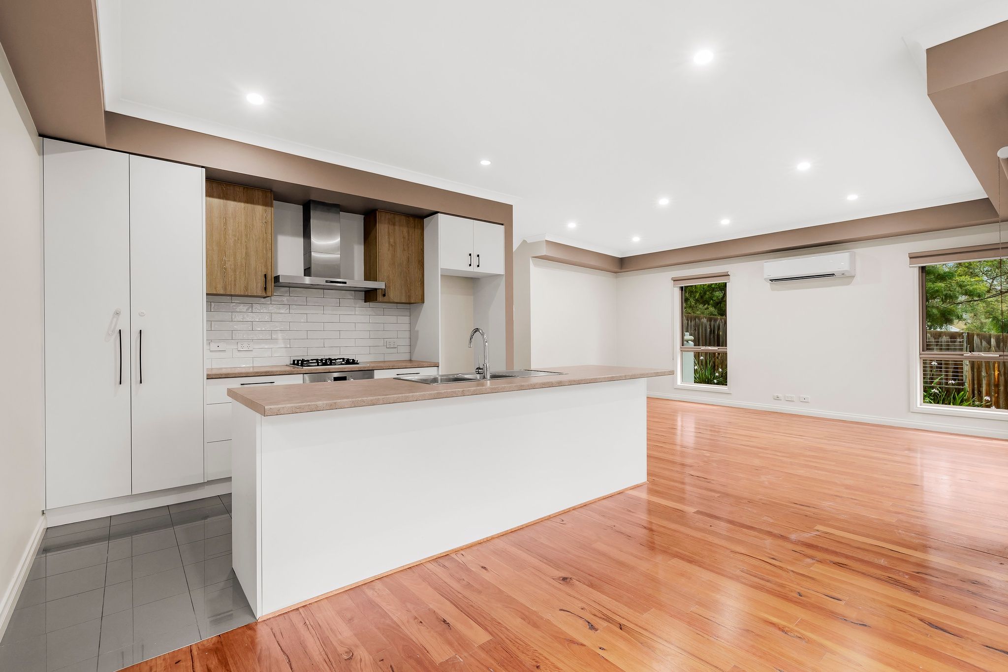 UNIT 4 15 STEVEN ST, HURSTBRIDGE VIC 3099, 0 침실, 0 욕실, Townhouse