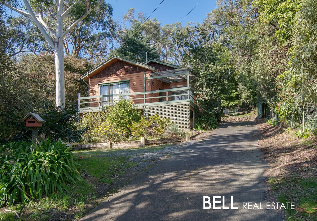 38 Joan Avenue, Ferntree Gully, VIC 3156
