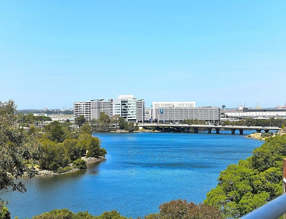 806/2 Brodie Spark Drive, Wolli Creek, South Western Suburbs, 3 ห้องนอน, 2 ห้องน้ำ, Apartment