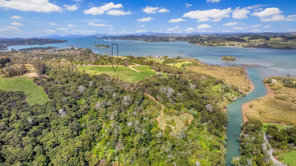 Kerikeri EXQUISITE VIEWS - JETTY - BUILD PLANS AVAILABLE