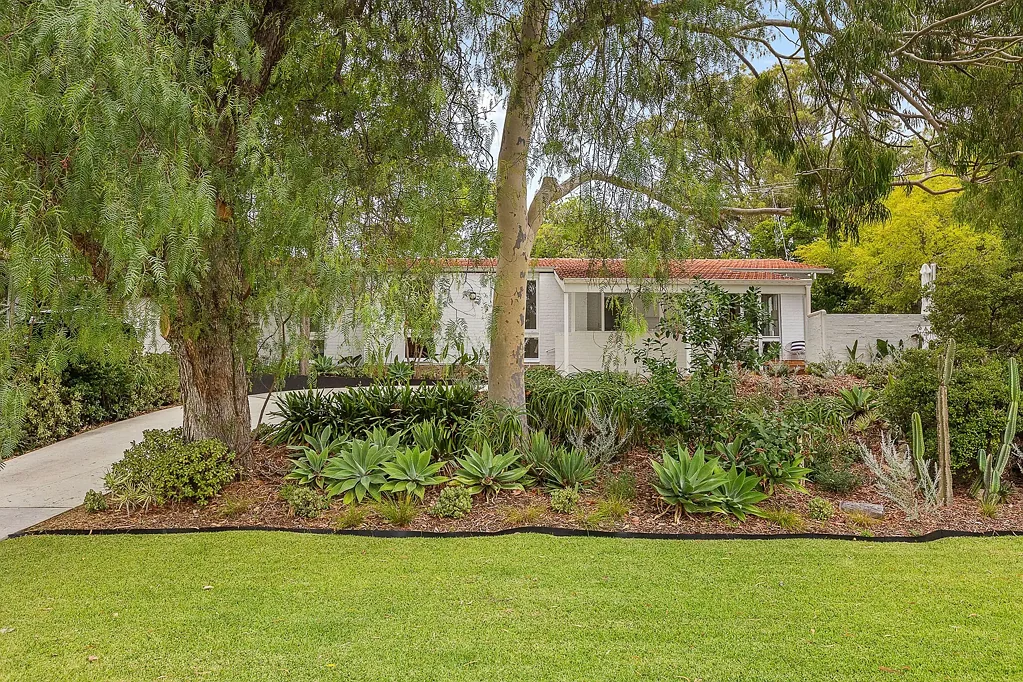 26 Bussell Road, Wembley Downs, WA 6019