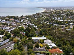 6 Sweetfern Dell, Frankston South
