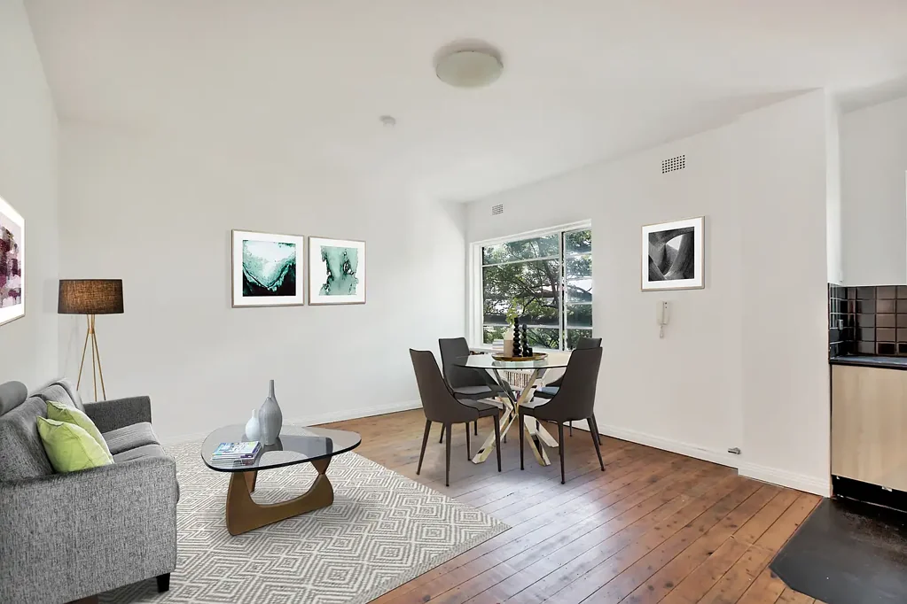 One Bedroom Located On Tree Lined Street