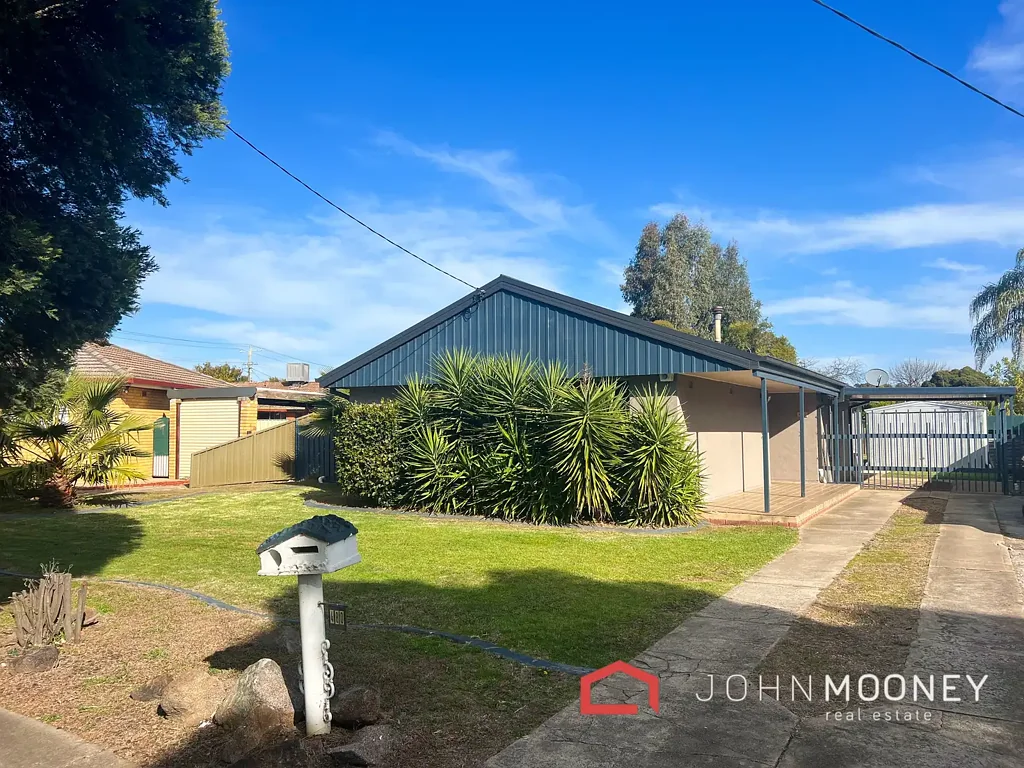480 Lake Albert Road, Lake Albert