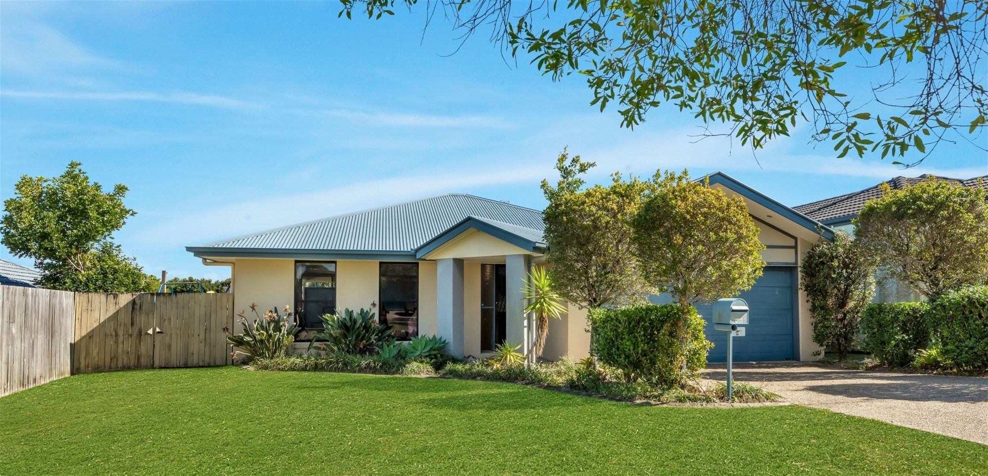 2 WIDGEE PL, CALOUNDRA WEST QLD 4551, 0 غرف, 0 حمامات, House