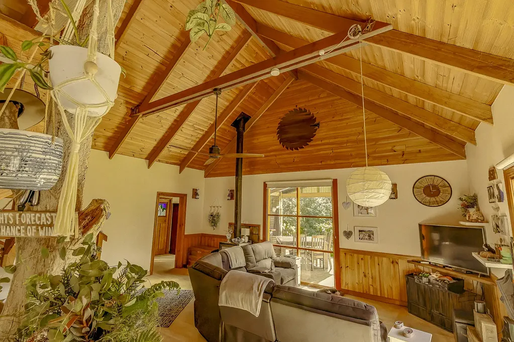 Four Mile Creek 3ਬੈੱਡਰੂਮ Serenity living in a 3 Bedroom house on 5 acres.