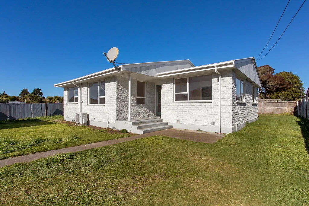 Parklands 3 Bedroom As Is, Where Is - Huge Opportunity in Parklands