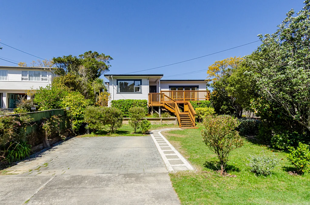 Ngaio 4ਬੈੱਡਰੂਮ Architecturally Re-built Family Oasis