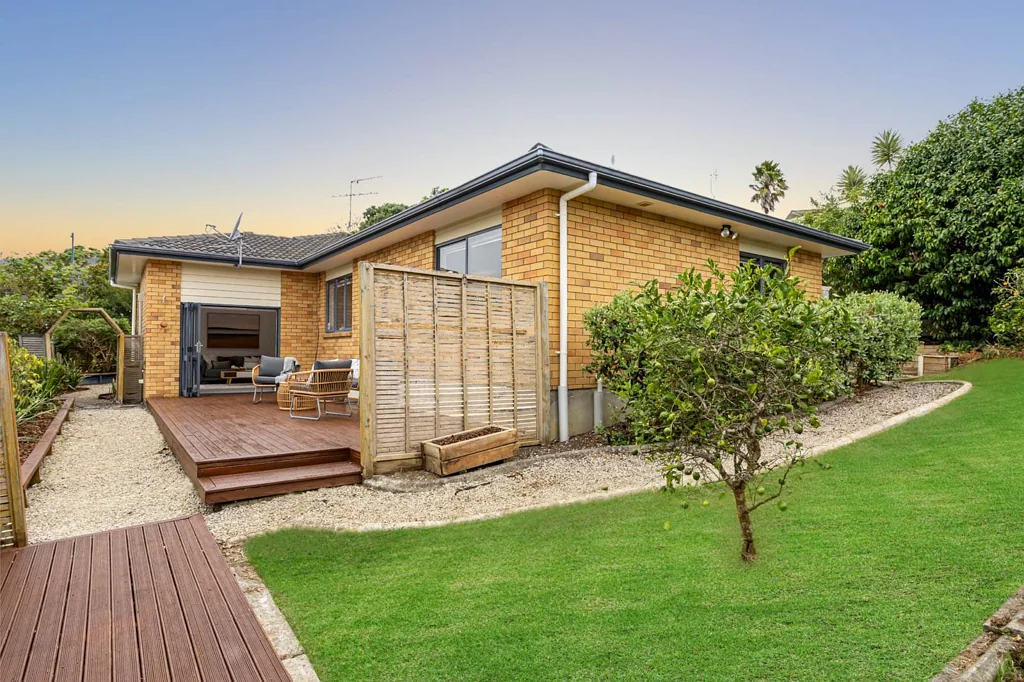 6 Jelas Road, Red Beach, Rodney, Auckland