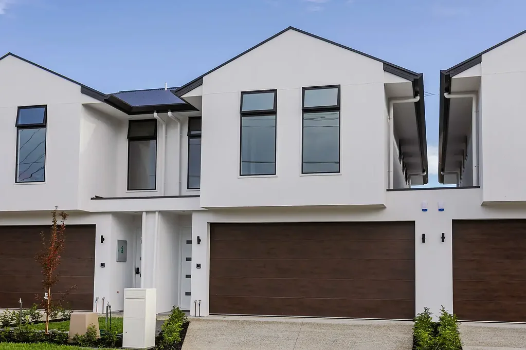 Paradise 3房  Brand New Torrens Title Townhouse � Stylish, Spacious & Ready to Move In