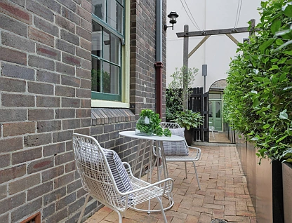 56B Gloucester Street, Sydney, Sydney CBD, 2 Bedrooms, 2 Bathrooms, Apartment