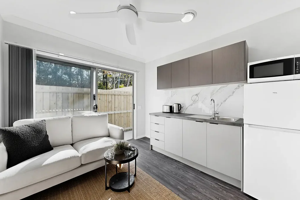 Brand-New Boutique Apartments with Utilities Included – Modern, Low-Maintenance Living