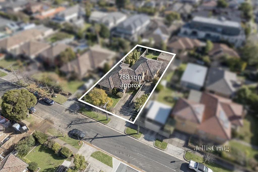 1 & 2/19 Becket Avenue, Bentleigh East, VIC 3165