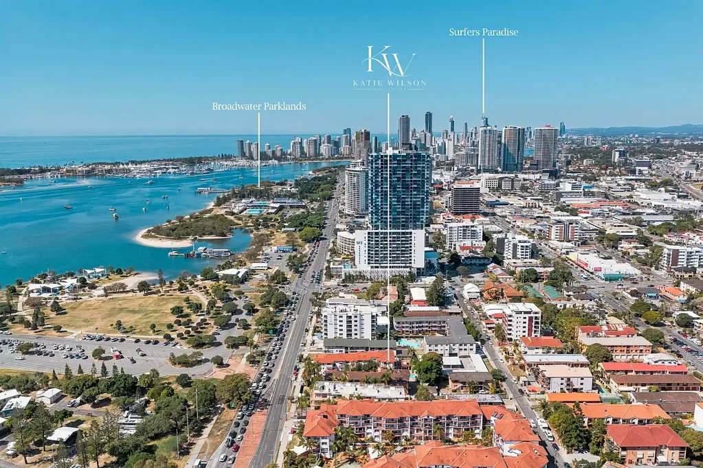 Southport 1Kwarto A North-Facing Opportunity with Plenty of Potential