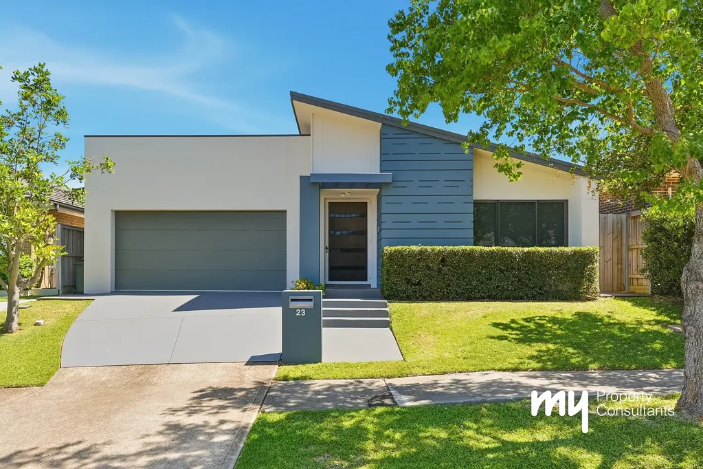 23 Caledonia Crescent, Gledswood Hills, NSW 2557