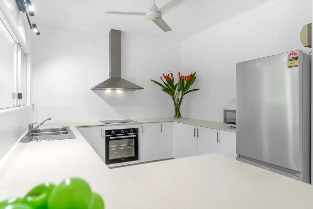 Port Douglas 3 Bedroom Renovated Coastal Townhouse