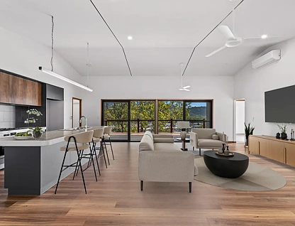 22 Whitehaven Crescent, Cannonvale, QLD 4802, 4房, 2浴, House
