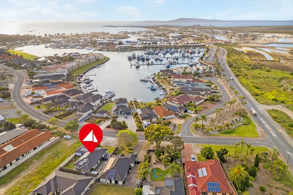 Port Lincoln 4બેડરૂમ Four-Bedroom Lincoln Cove Home Offering Space, Lifestyle & Low-Maintenance Living