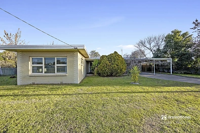 Moama 3Moenga Central Moama Opportunity!