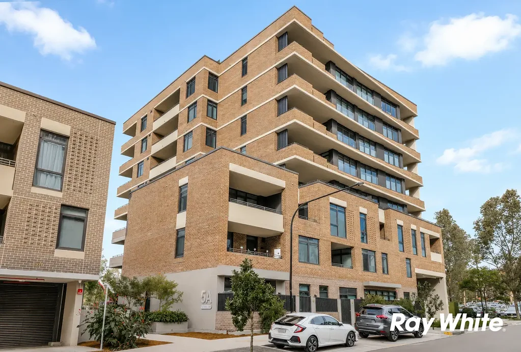 RARE OPPORTUNITY | One Bedroom Apartment Walking Distance to Tallawong Metro!