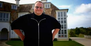 "拭目以待"！互联网大亨Kim Dotcom皇后镇1600万纽币豪宅"神秘消失"，比特币耶稣掌控其命运