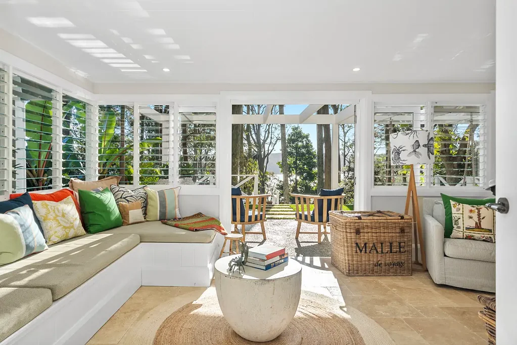 Avalon Beach 4 Bedroom Enchanting Pittwater Retreat above Paradise Beach