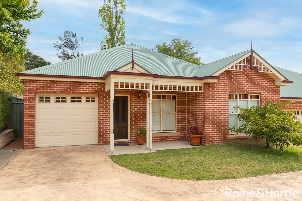 3 Bedroom unit close to town Available NOW!!!