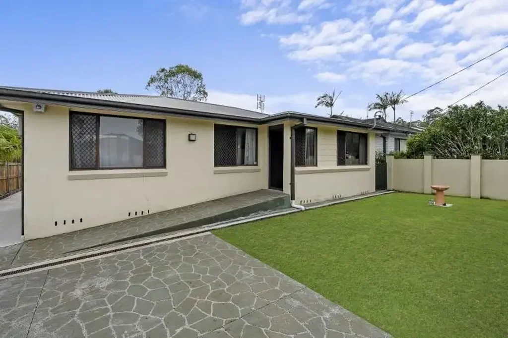 25 Inderan Avenue, Lake Haven, NSW 2263