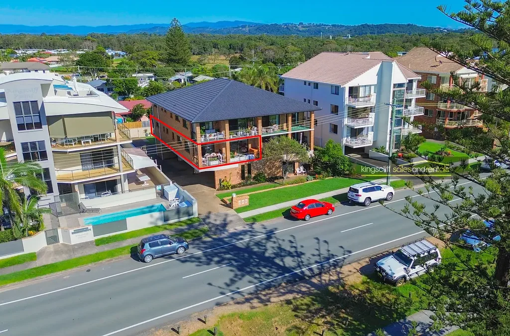2br Furnished unit- 3, 6 or 12 month lease available