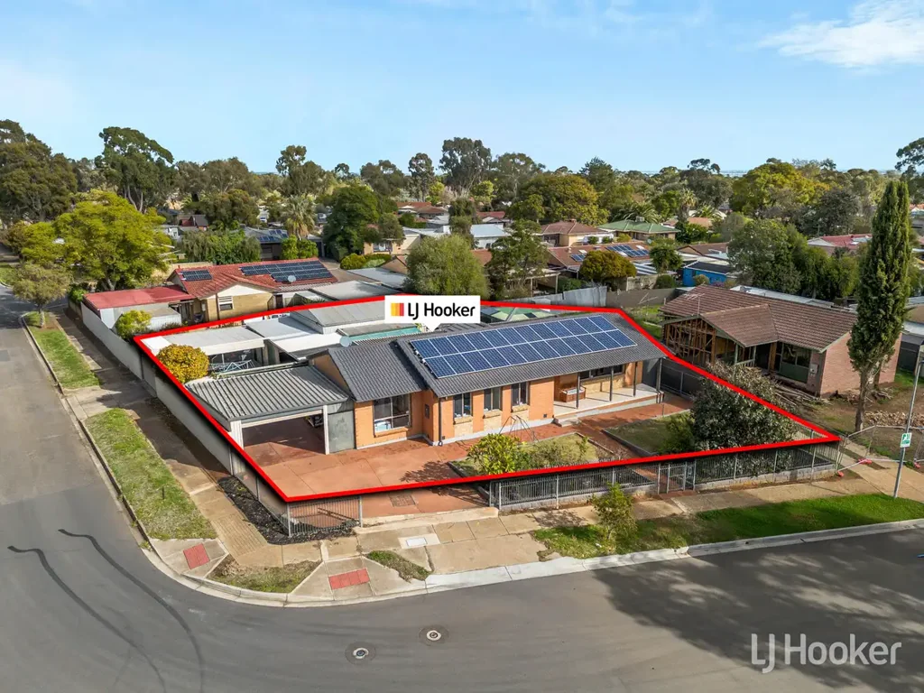 Elizabeth Downs 4Moenga Impressive Family Home with Endless Extras