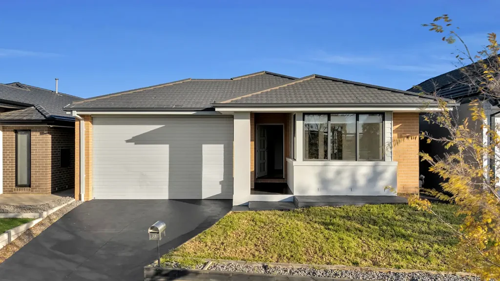 30 Evison View, Werribee, VIC 3030