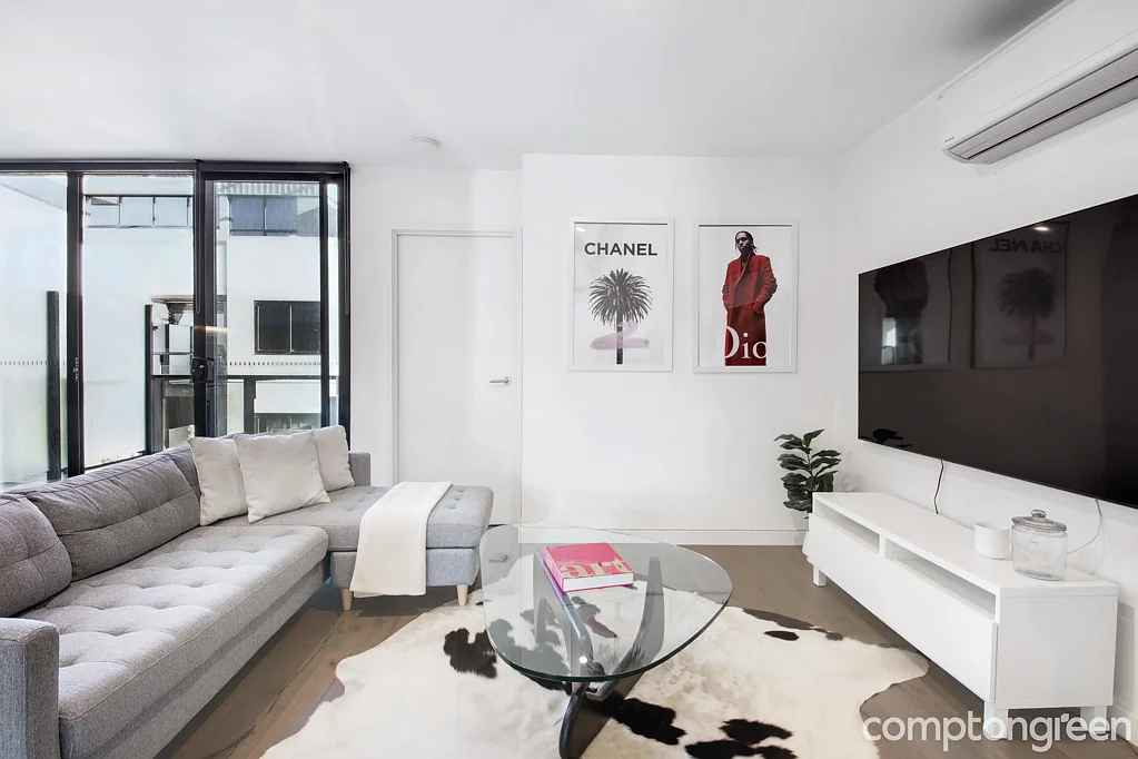 211/82 Bulla Road, Strathmore, VIC 3041