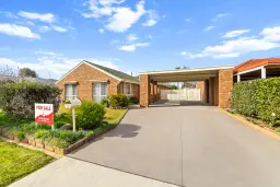 12 Wellington Drive, Sale