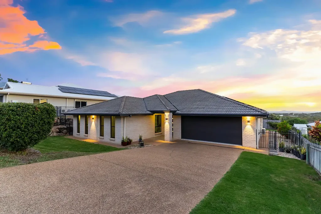 Norman Gardens 4Zimmer Elevated Family Living with Views, Style & Space