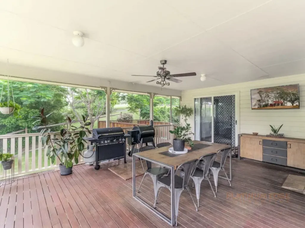 20 Paine Place, Kooralbyn, QLD 4285