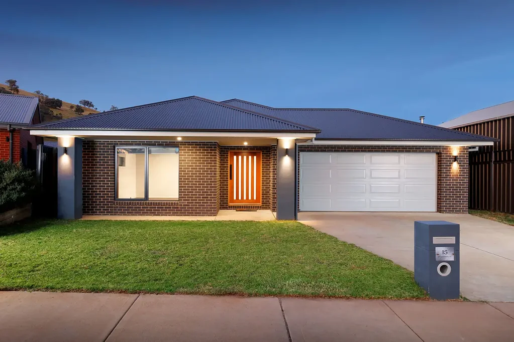 15 Woodbridge Street, Killara, VIC 3691