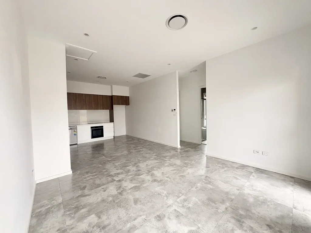 Charming 2-Bedroom Home in Leafy Wilton