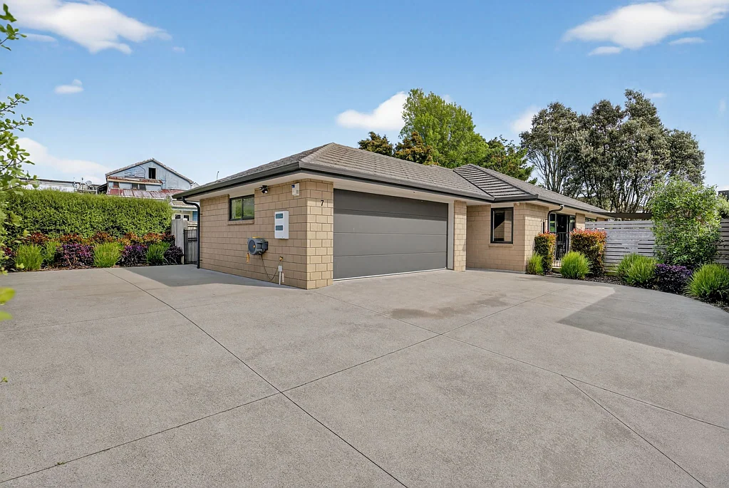7 Abernethy Way, Patumahoe, Franklin, Auckland