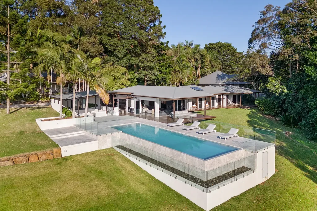 Federal 10 Bedroom Discover hinterland paradise on 'First Light Farm'
